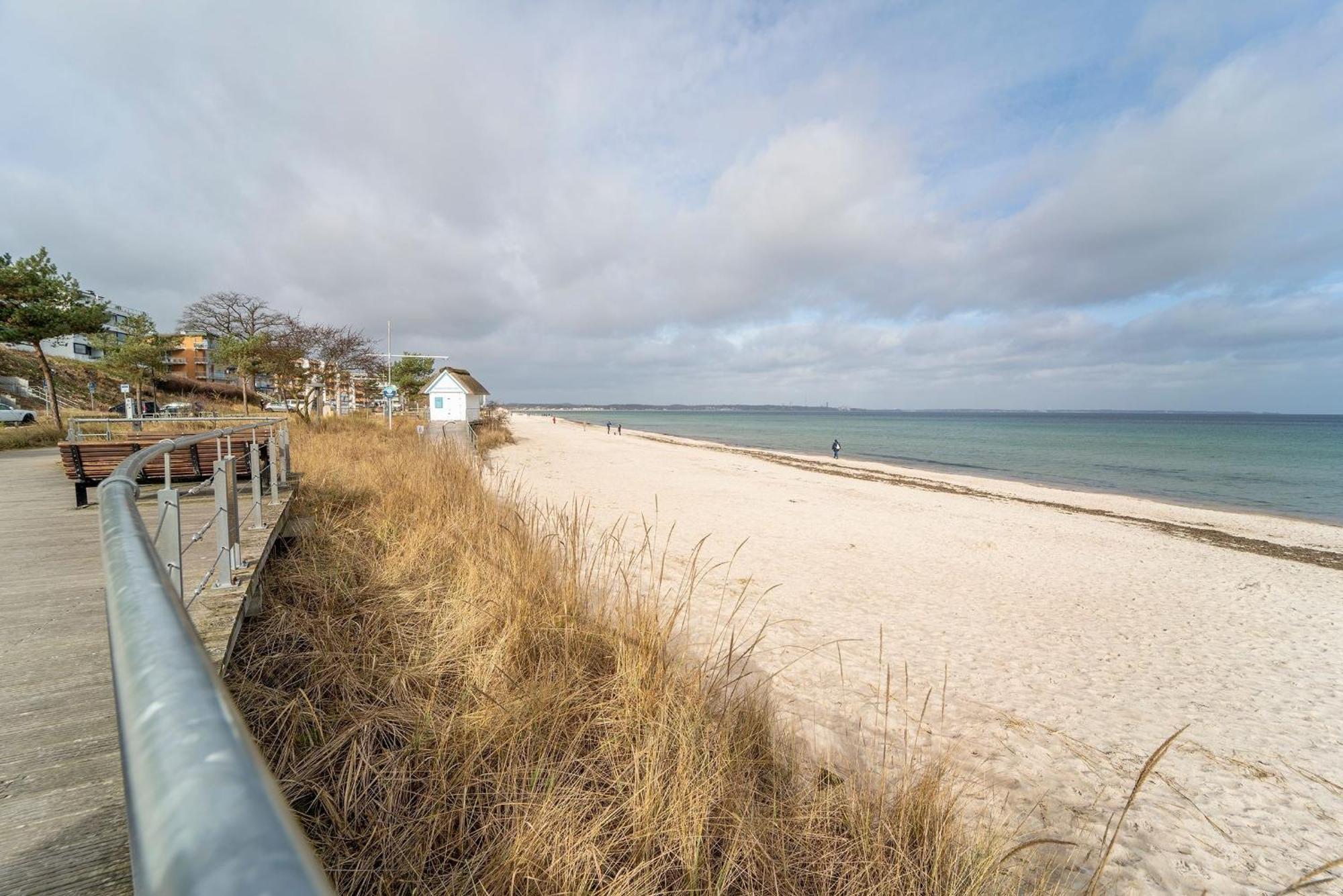 Residenz Am Hang Saltwater Suite Scharbeutz Esterno foto